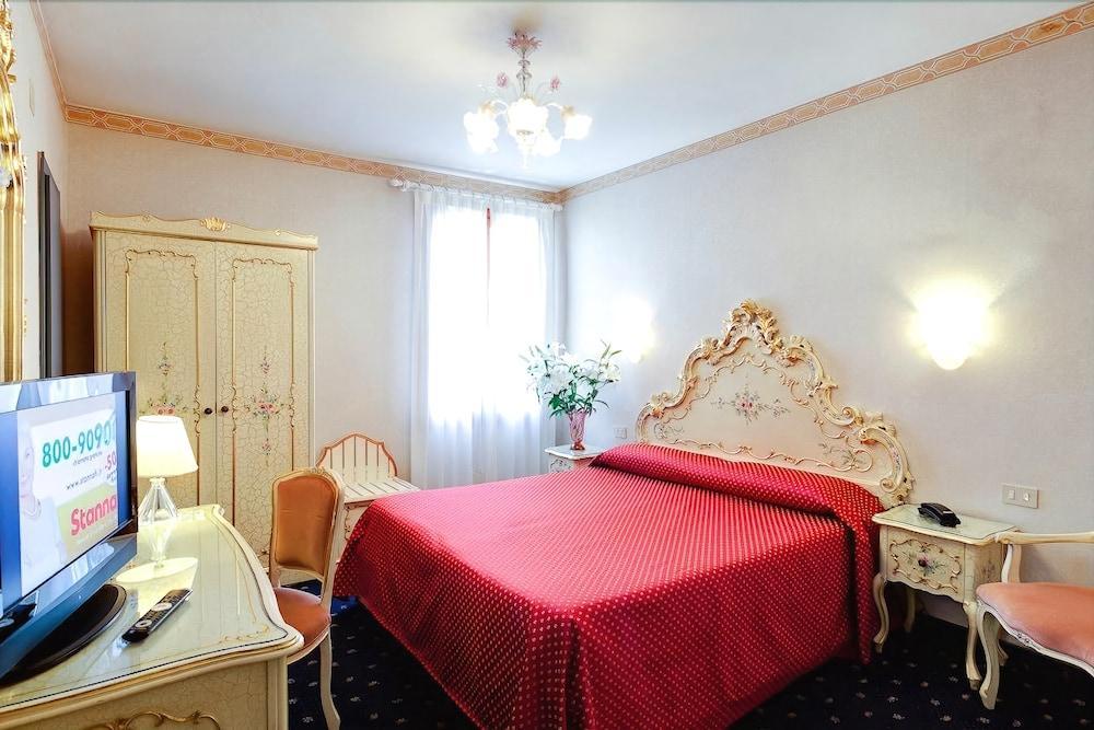 Hotel Diana Venezia Esterno foto