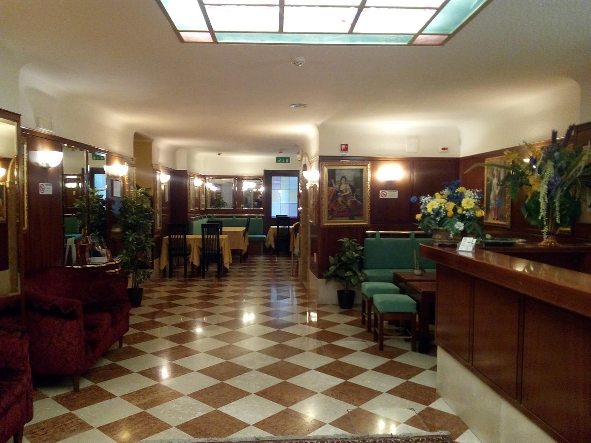 Hotel Diana Venezia Esterno foto