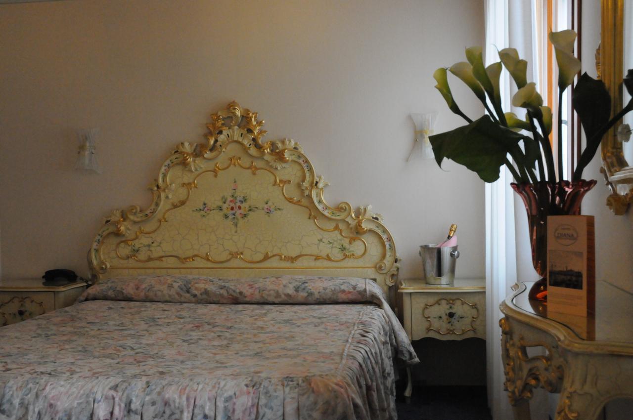 Hotel Diana Venezia Esterno foto