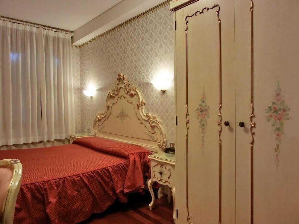 Hotel Diana Venezia Esterno foto