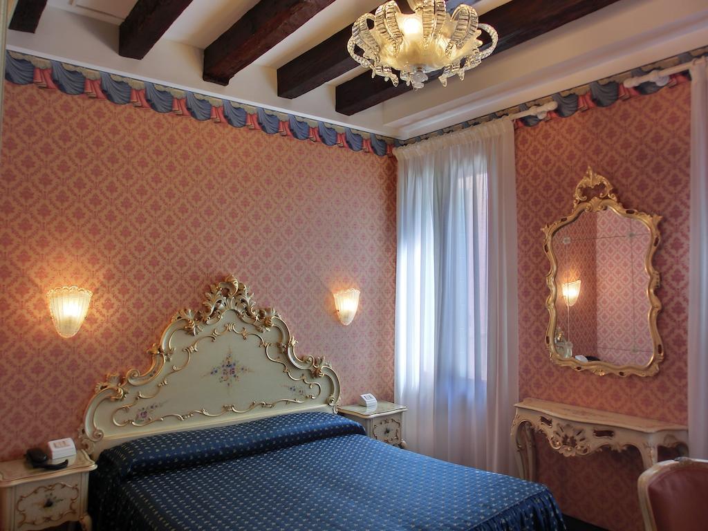 Hotel Diana Venezia Esterno foto